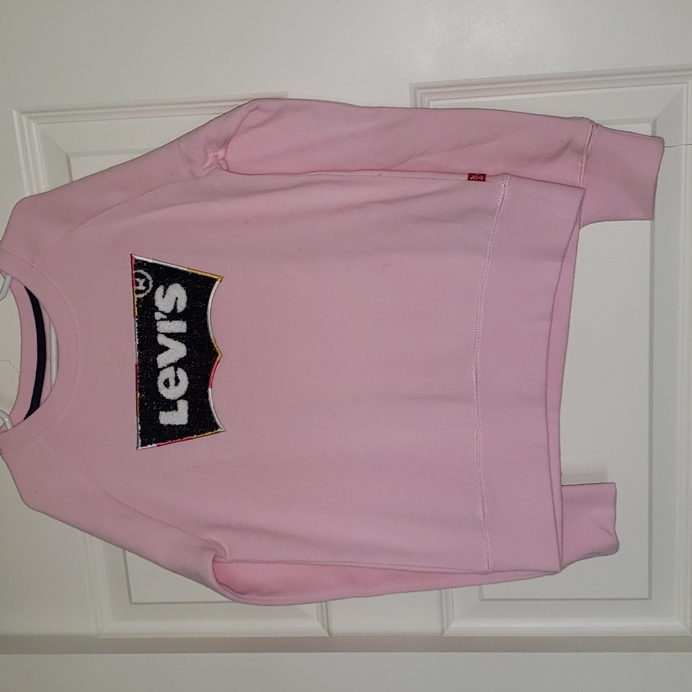 Levi pink sweater size Medium